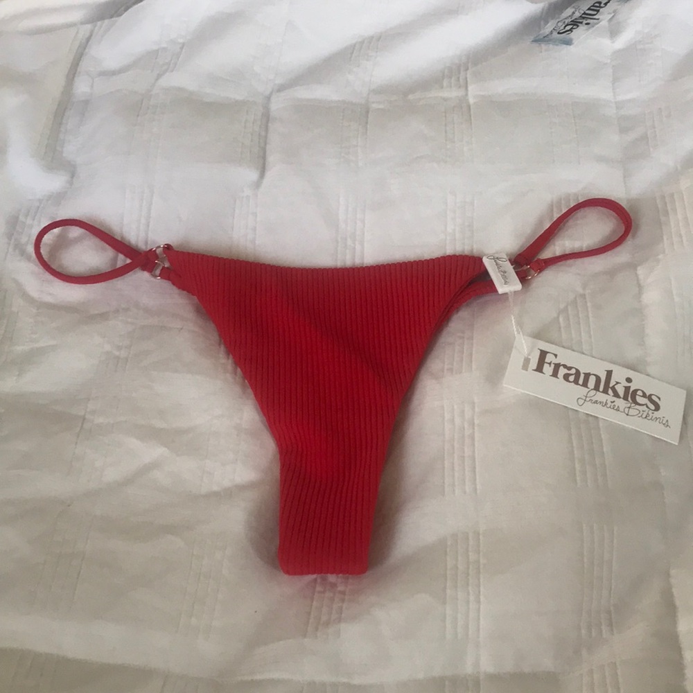Frankie’s bikini bottom